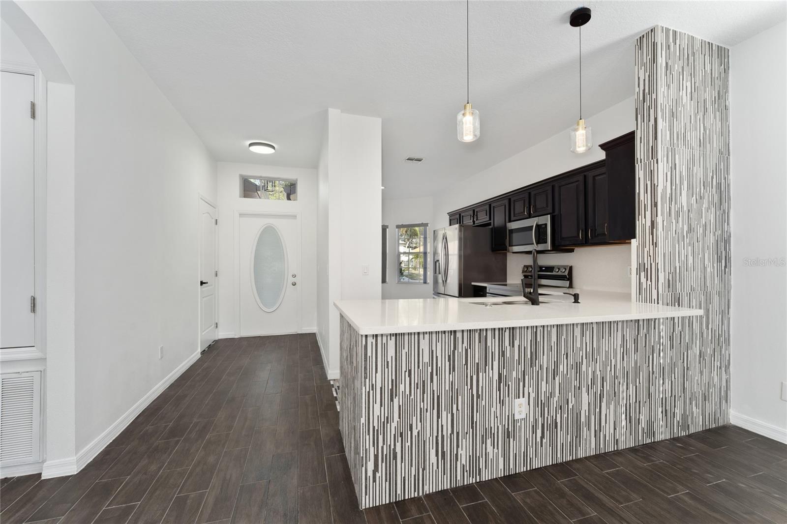 Image 4 of 28 For 4932 Olde Kerry Drive