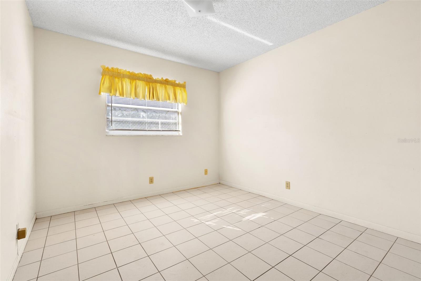 Image 13 of 32 For 7307 Albany Avenue