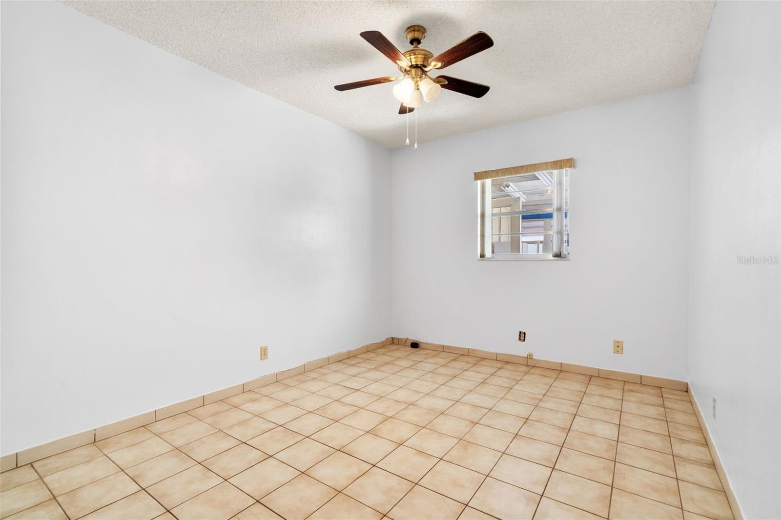 Image 16 of 32 For 7307 Albany Avenue