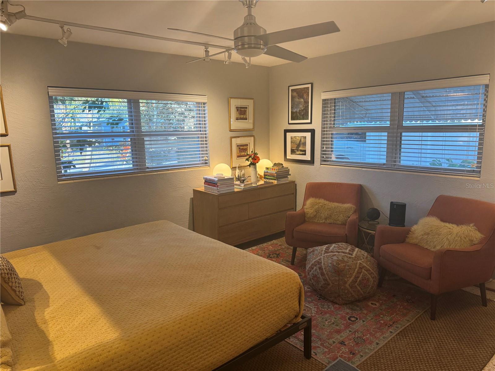 Image 14 of 31 For 4038 Ibis Drive