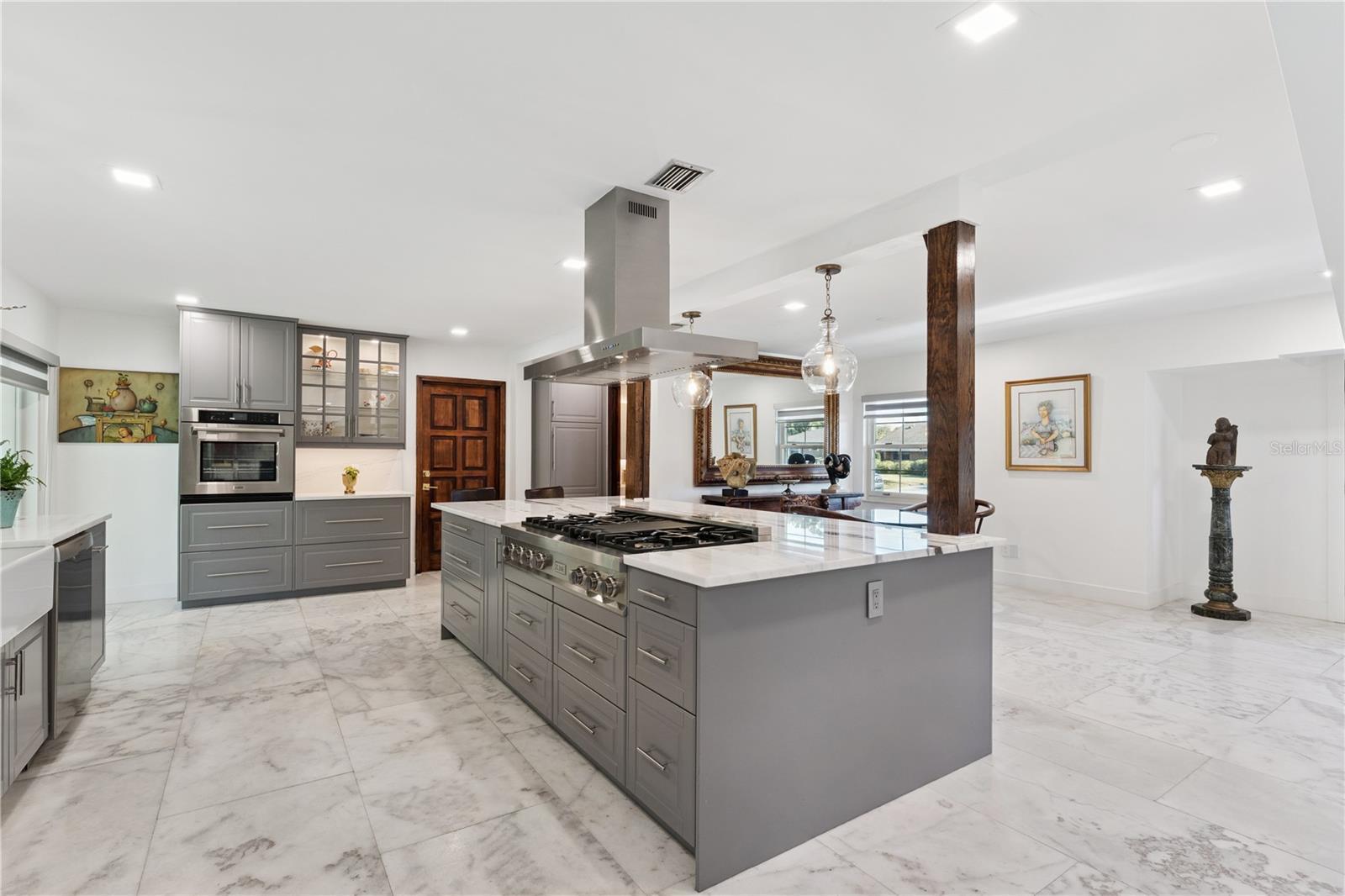 Image 10 of 47 For 7621 Orange Tree Lane