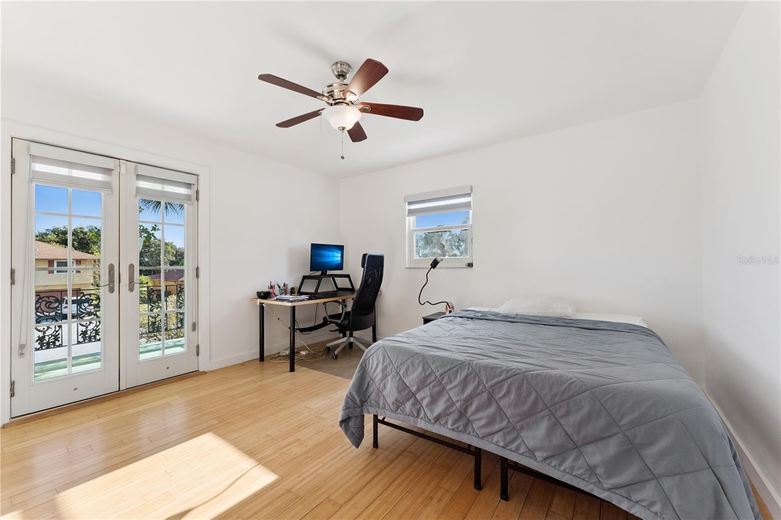 Image 31 of 47 For 7621 Orange Tree Lane