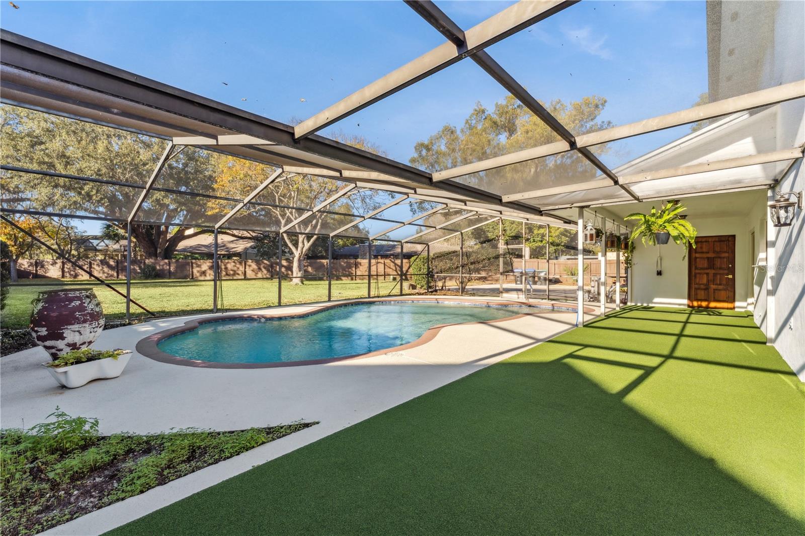 Image 35 of 47 For 7621 Orange Tree Lane