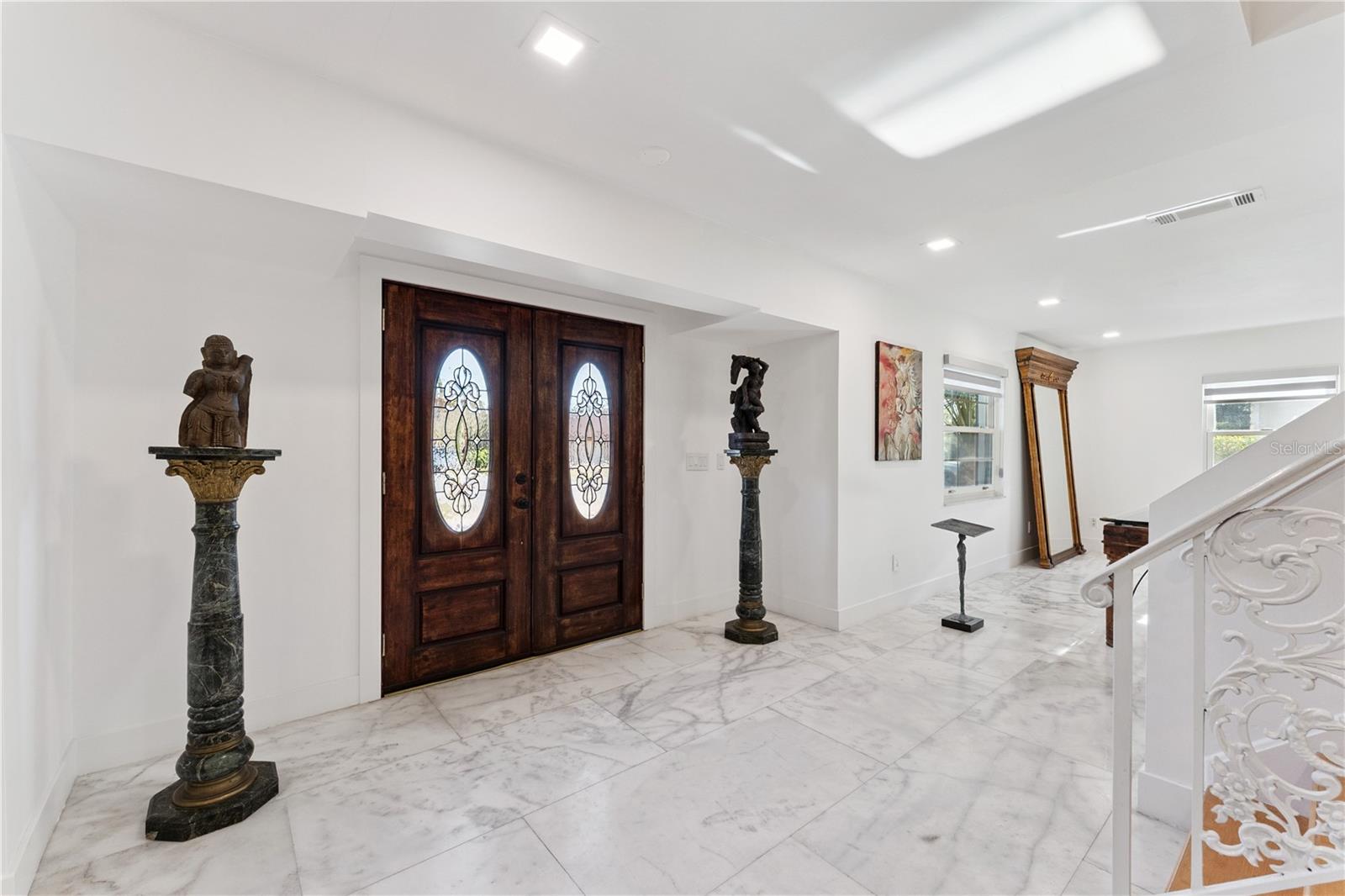 Image 5 of 47 For 7621 Orange Tree Lane