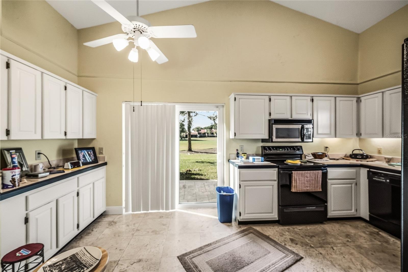 Image 11 of 34 For 58 Windsor Lane