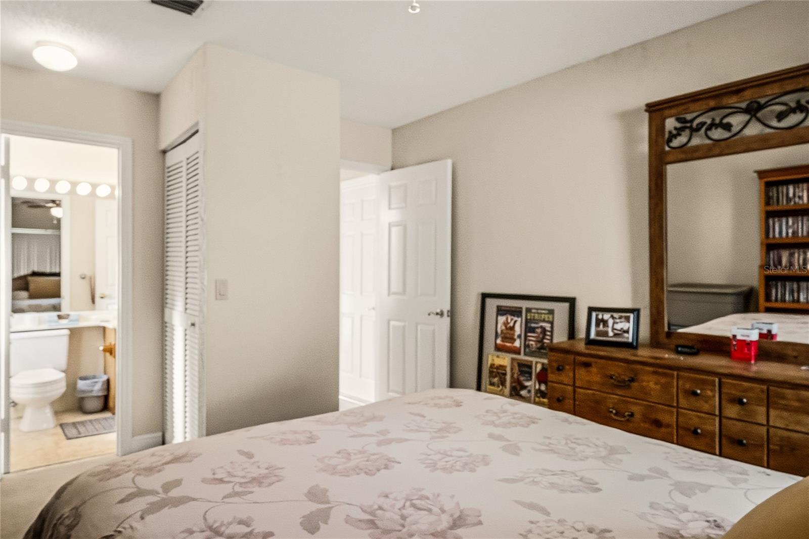 Image 14 of 34 For 58 Windsor Lane