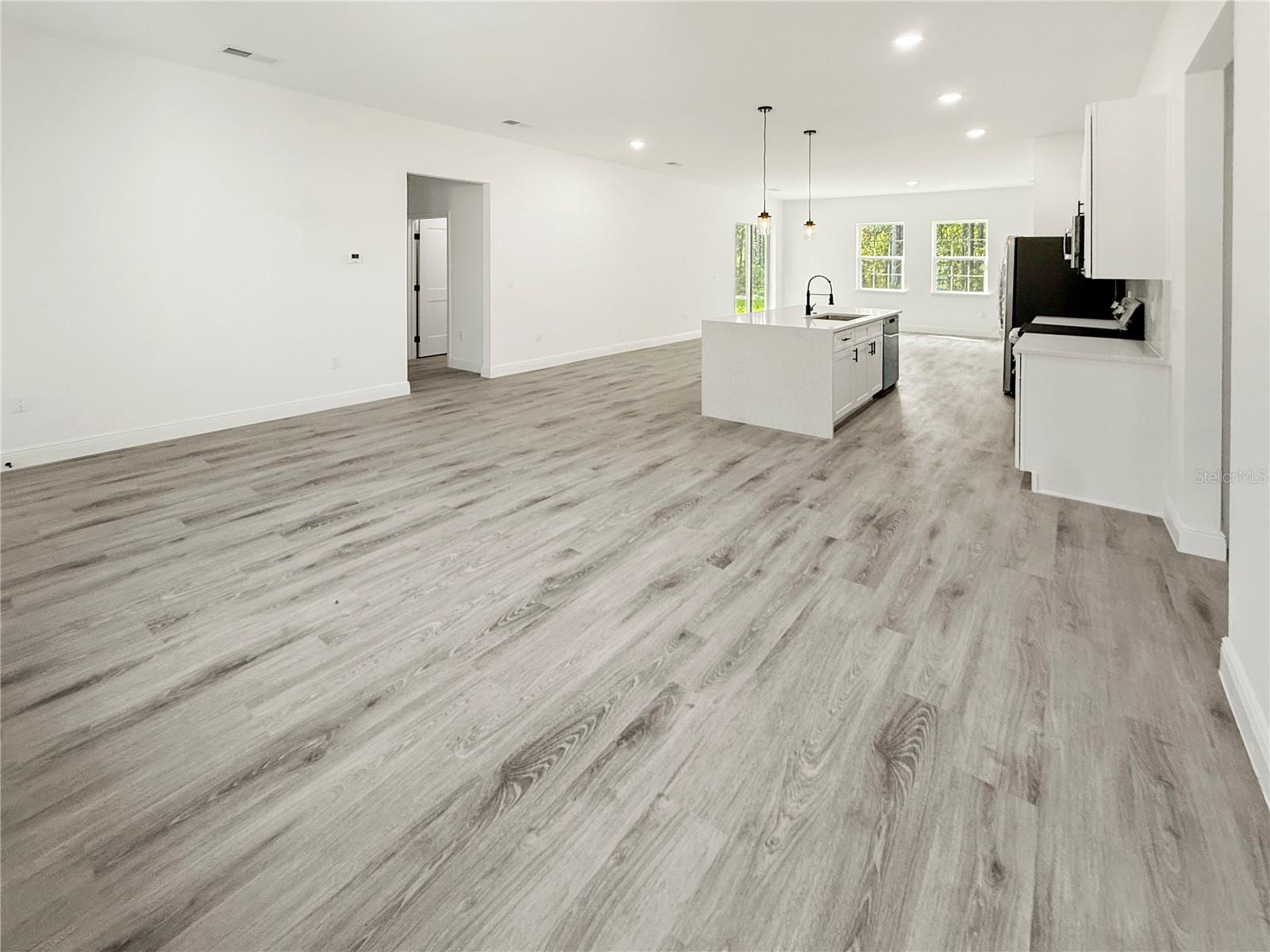 Image 10 of 36 For 14993 28th Terrace Road