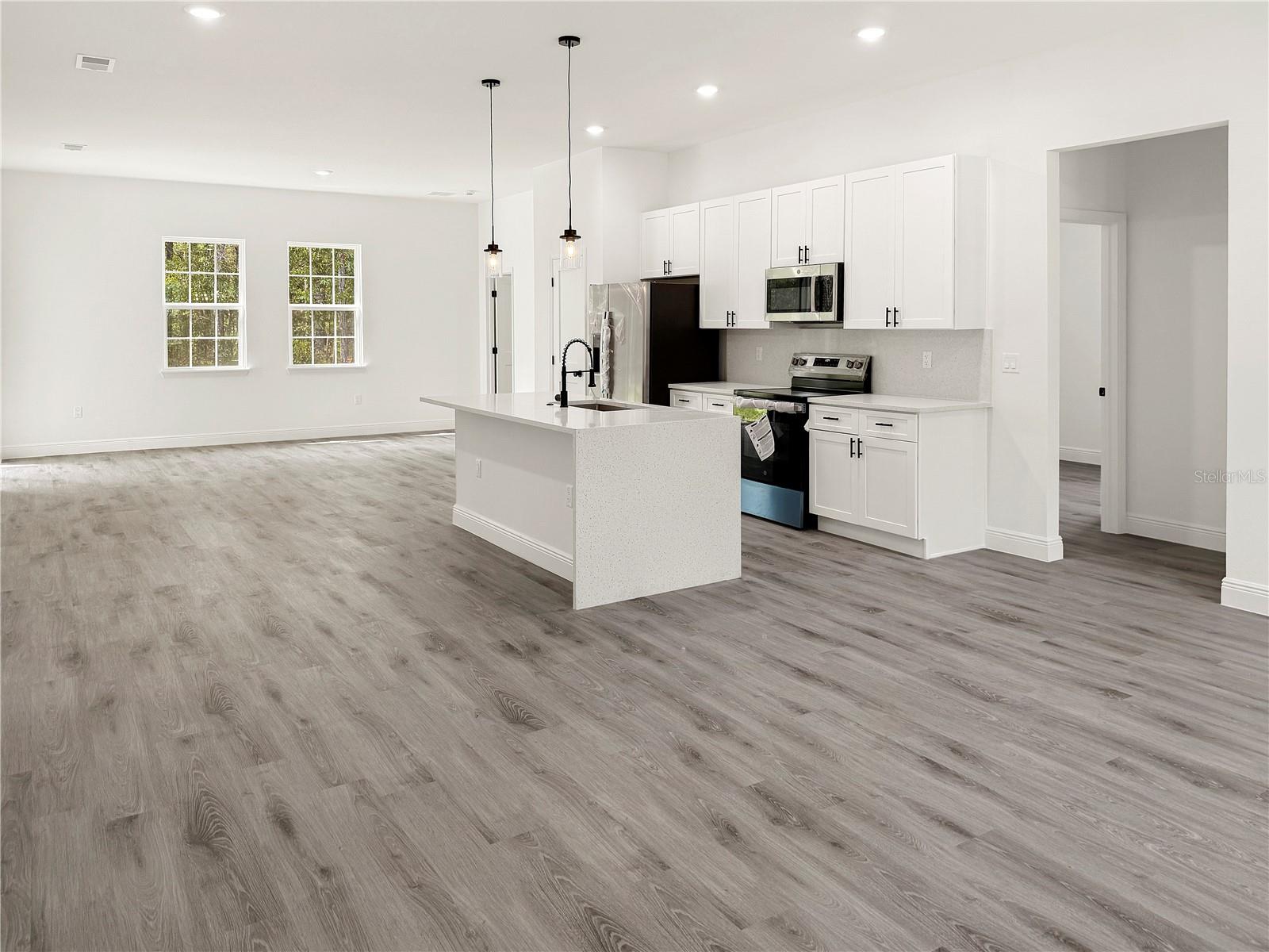 Image 12 of 36 For 14993 28th Terrace Road