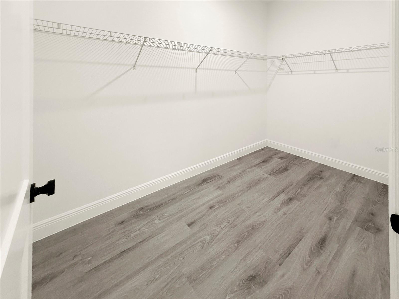 Image 19 of 36 For 14993 28th Terrace Road