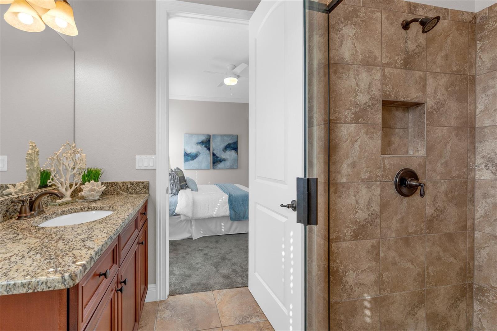 Image 33 of 76 For 1181 Castle Pines Court