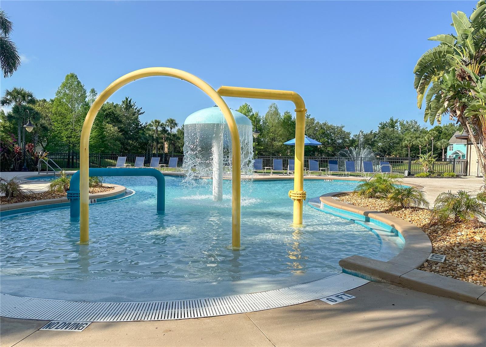 Image 23 of 31 For 3019 Bonfire Beach Drive 204