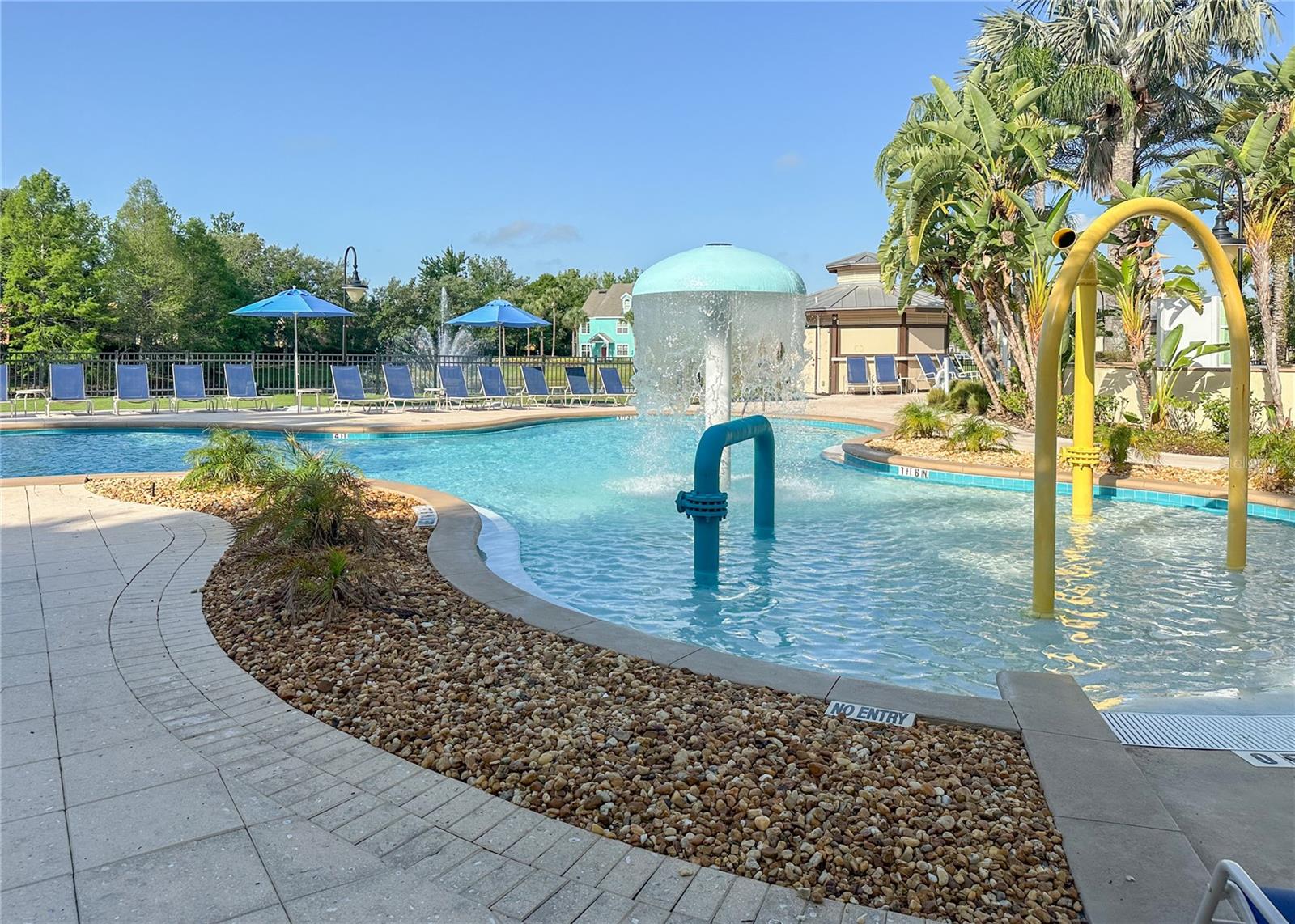 Image 24 of 31 For 3019 Bonfire Beach Drive 204