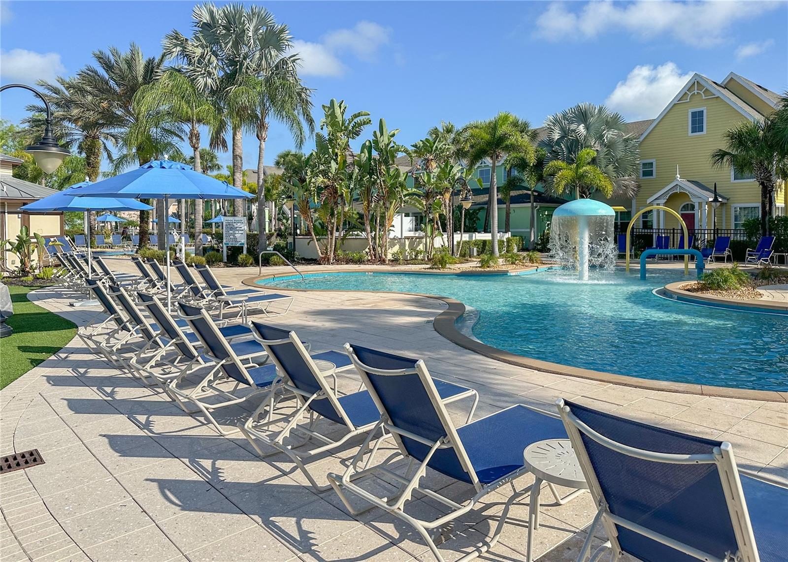 Image 25 of 31 For 3019 Bonfire Beach Drive 204