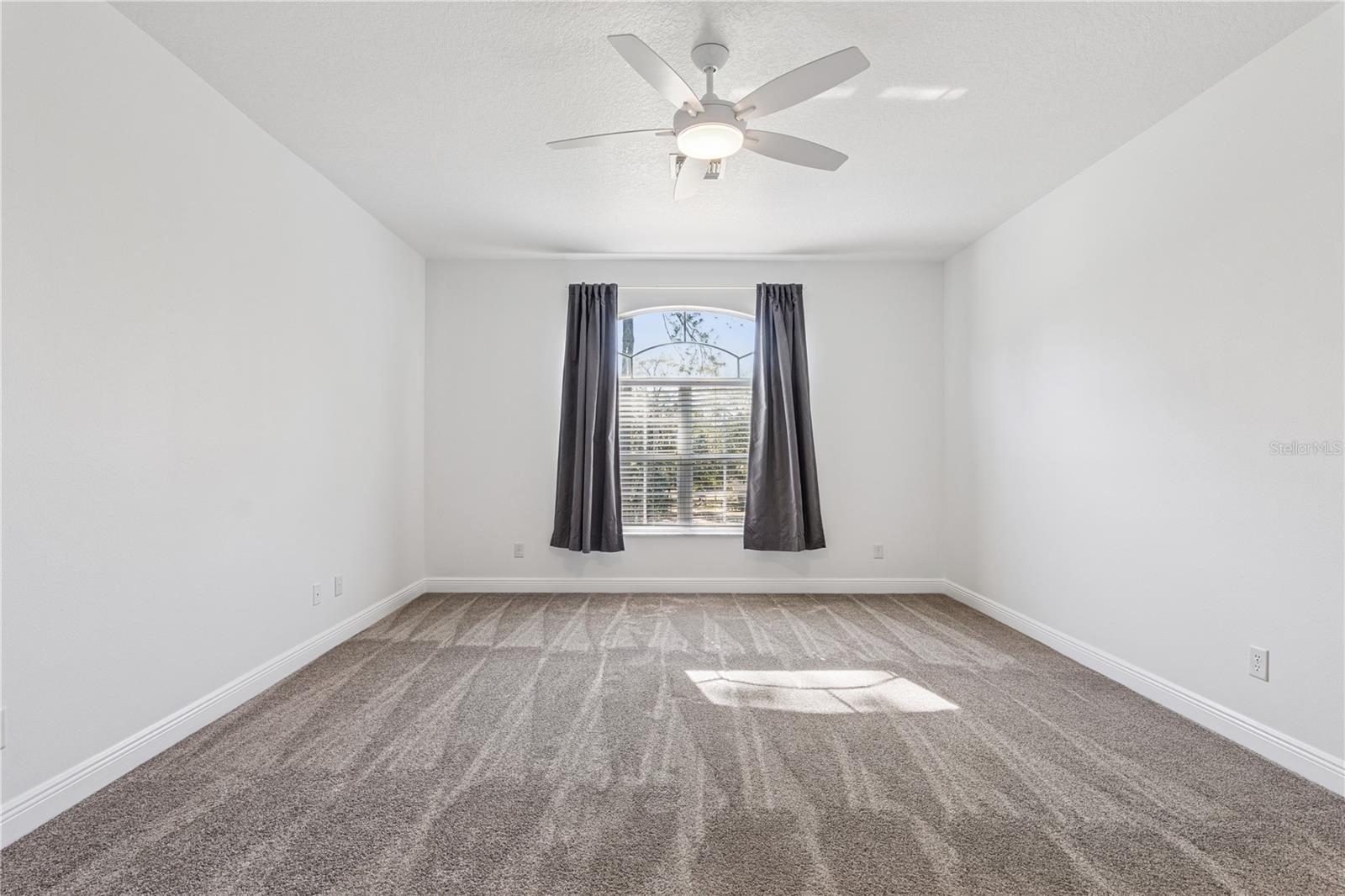 Image 28 of 57 For 7611 Earlwood Avenue