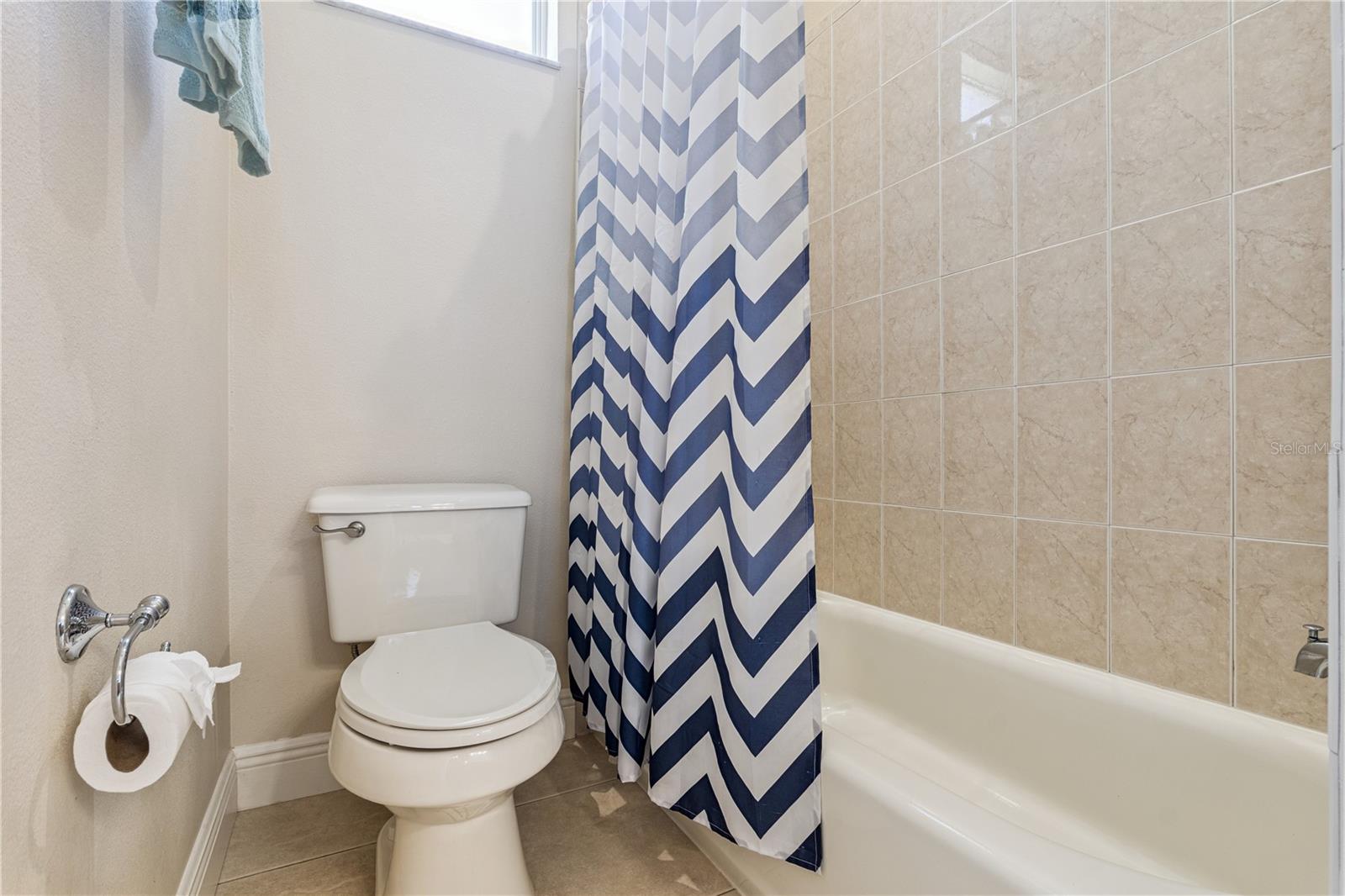 Image 35 of 57 For 7611 Earlwood Avenue