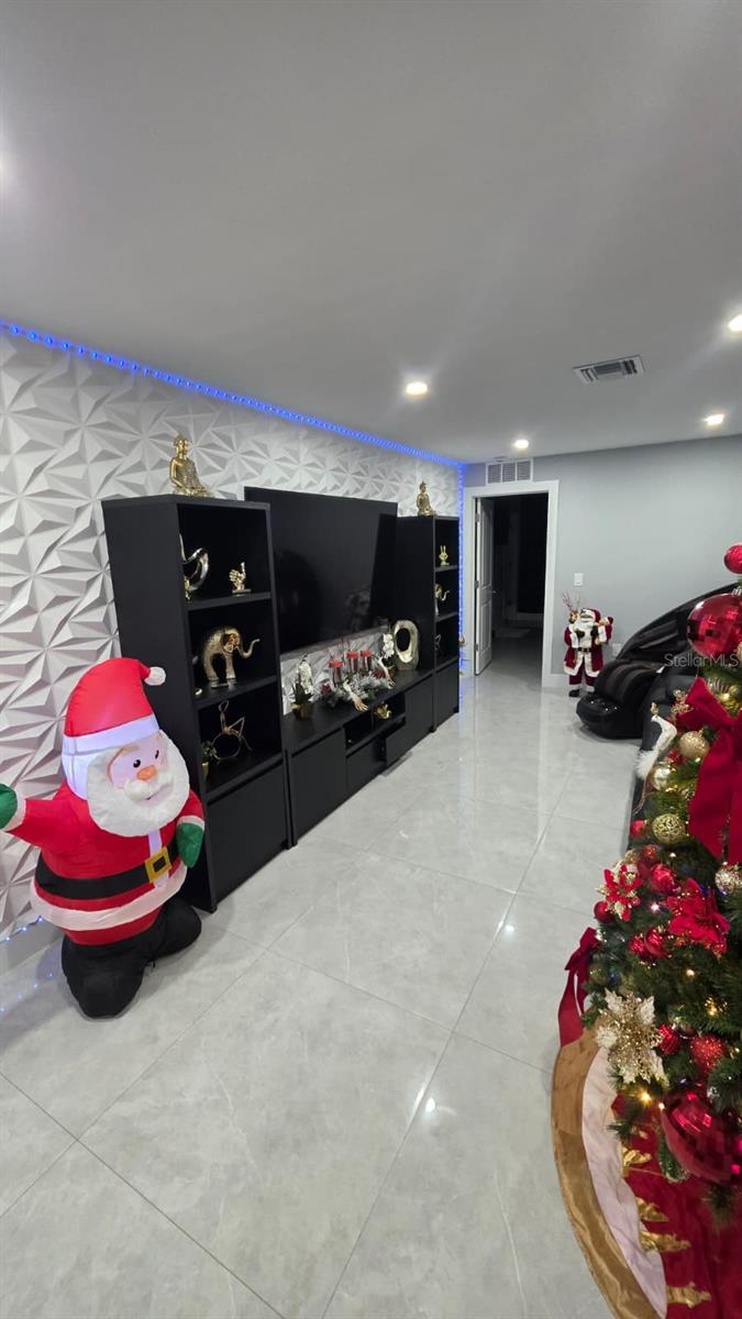 Image 6 of 40 For 131 Puffin Court