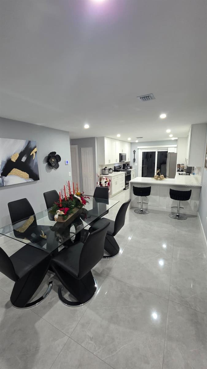 Image 9 of 40 For 131 Puffin Court