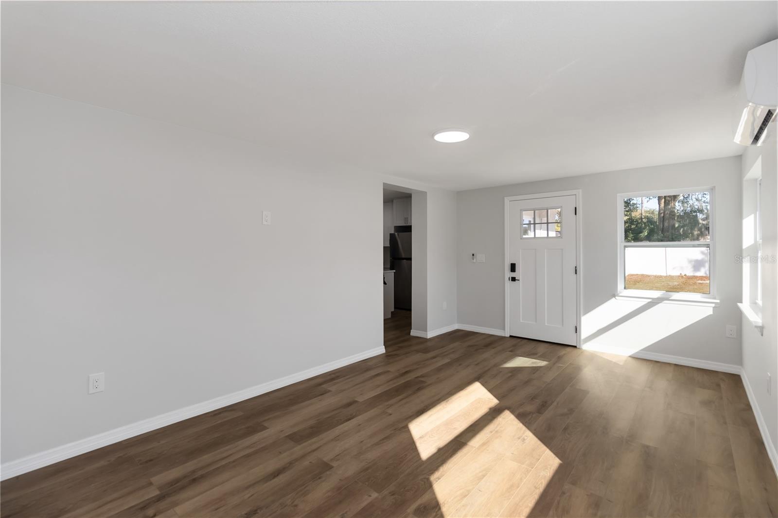 Image 3 of 12 For 1016 Ashworth Cove C