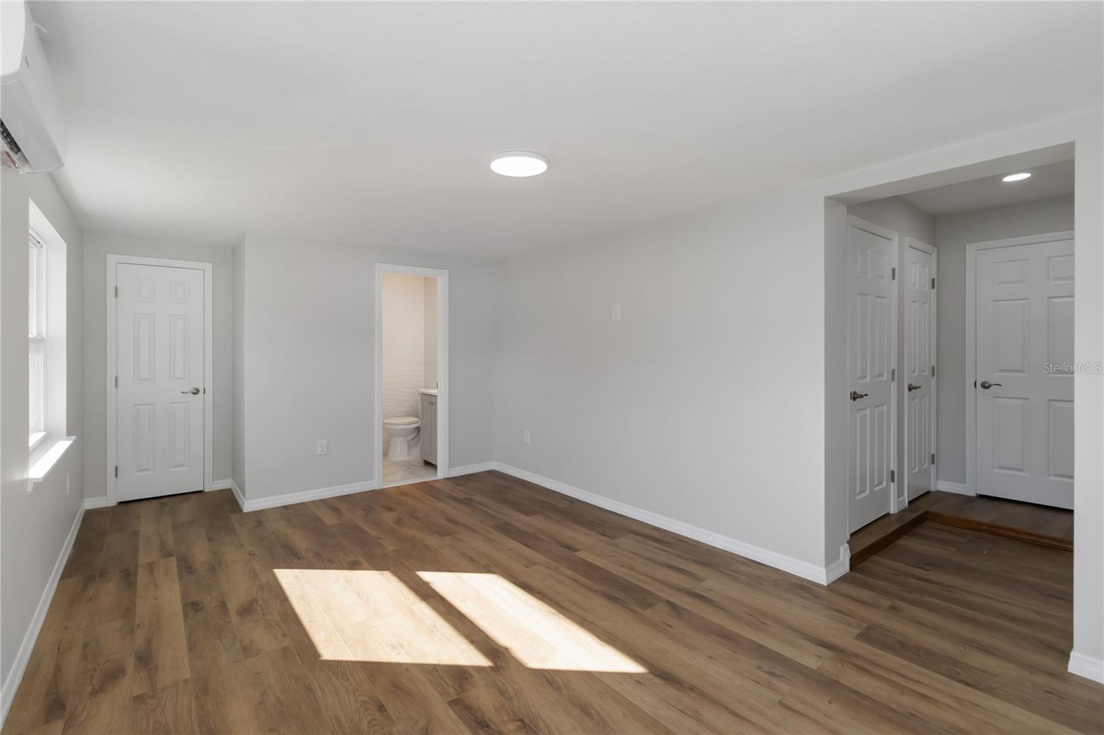 Image 4 of 12 For 1016 Ashworth Cove C