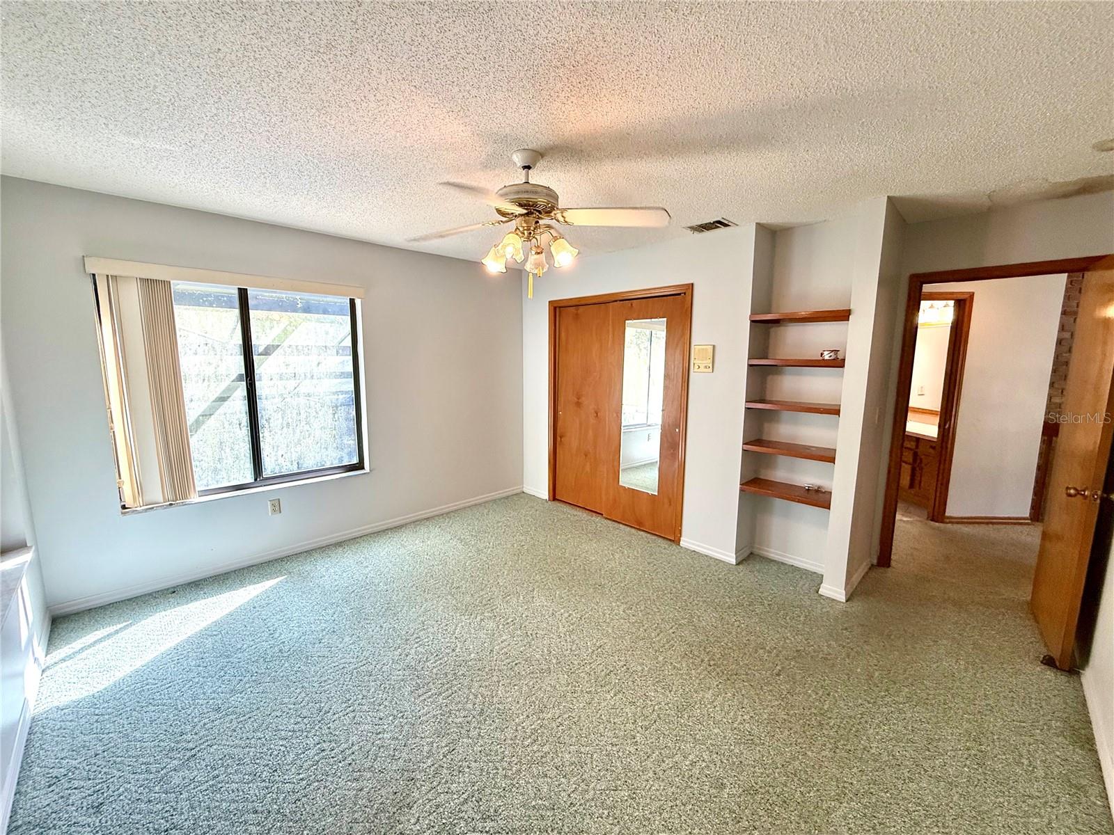 Image 36 of 62 For 2395 Windward Cove