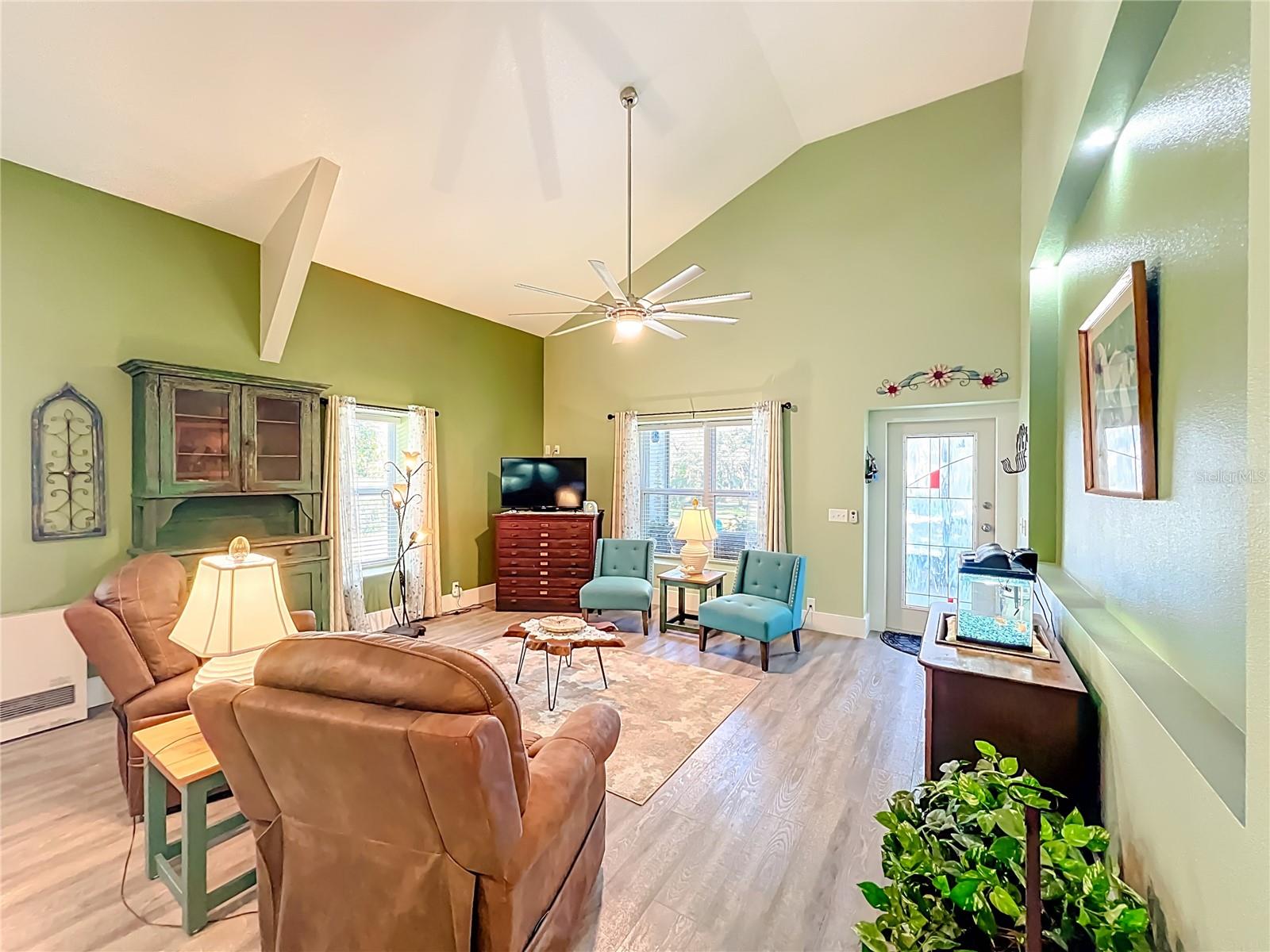 Image 10 of 60 For 1825 Pams Way