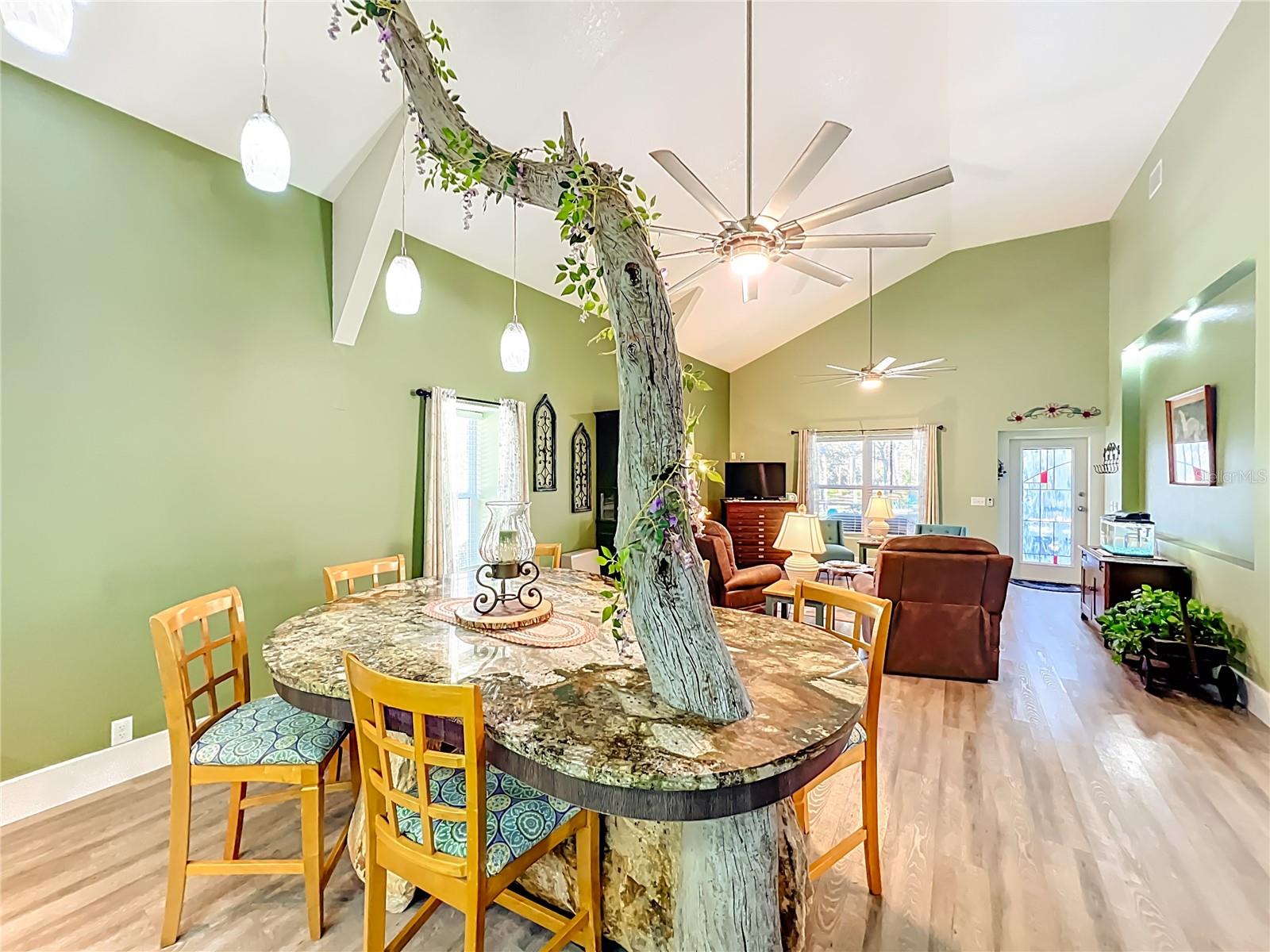 Image 12 of 60 For 1825 Pams Way