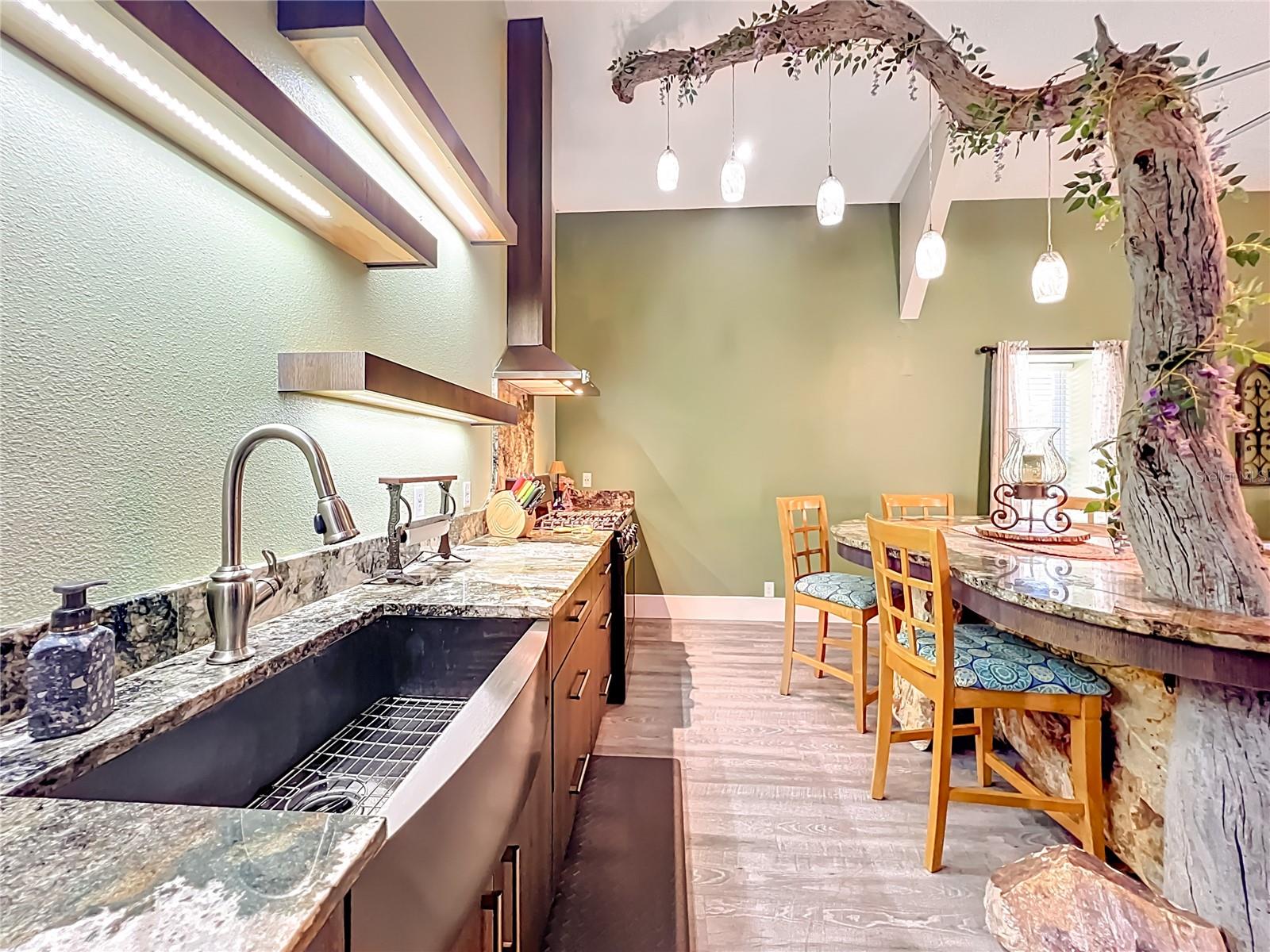 Image 14 of 60 For 1825 Pams Way