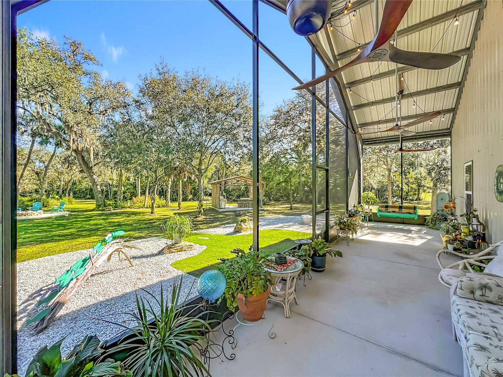 Image 4 of 60 For 1825 Pams Way