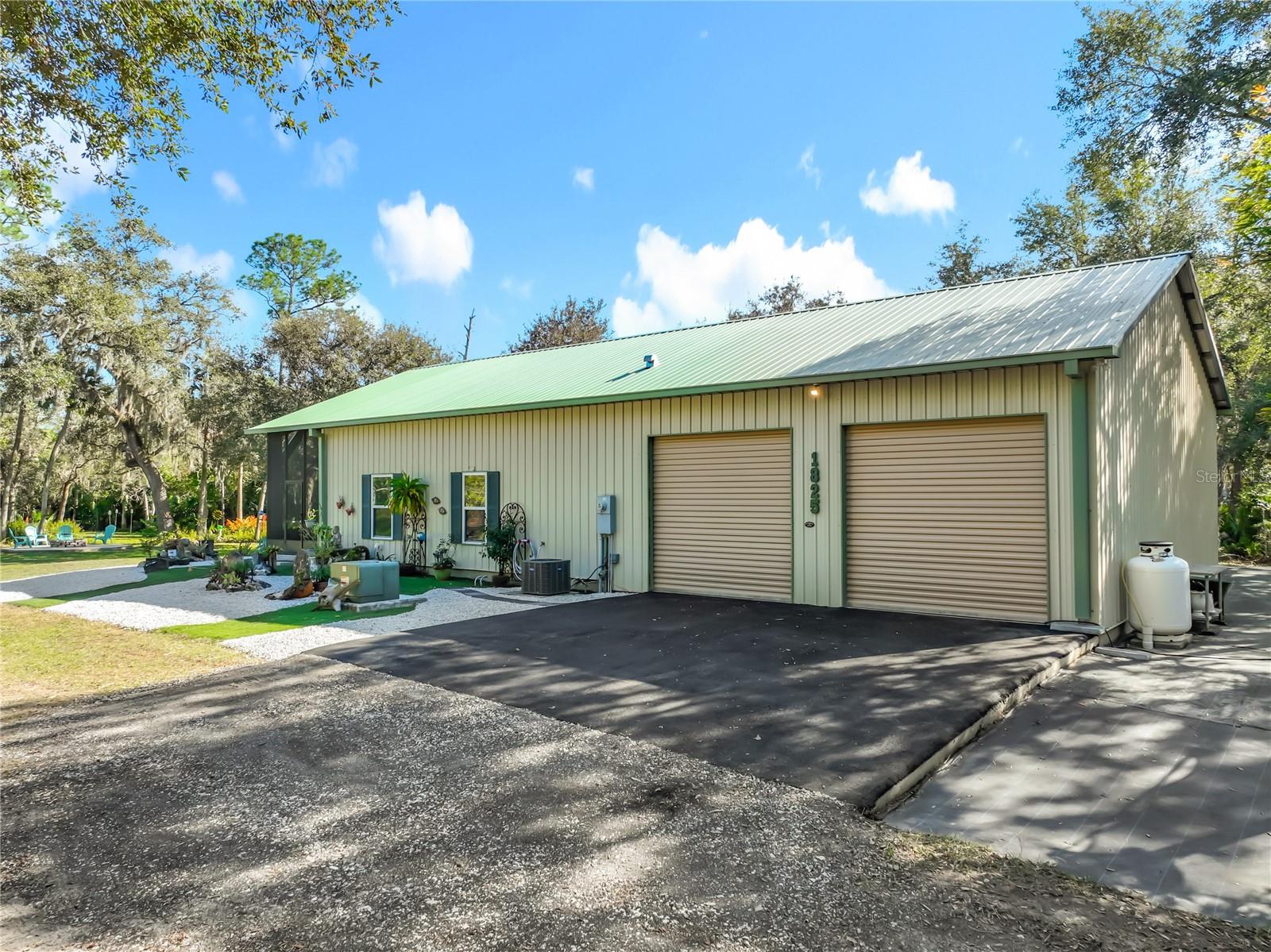 Image 44 of 60 For 1825 Pams Way