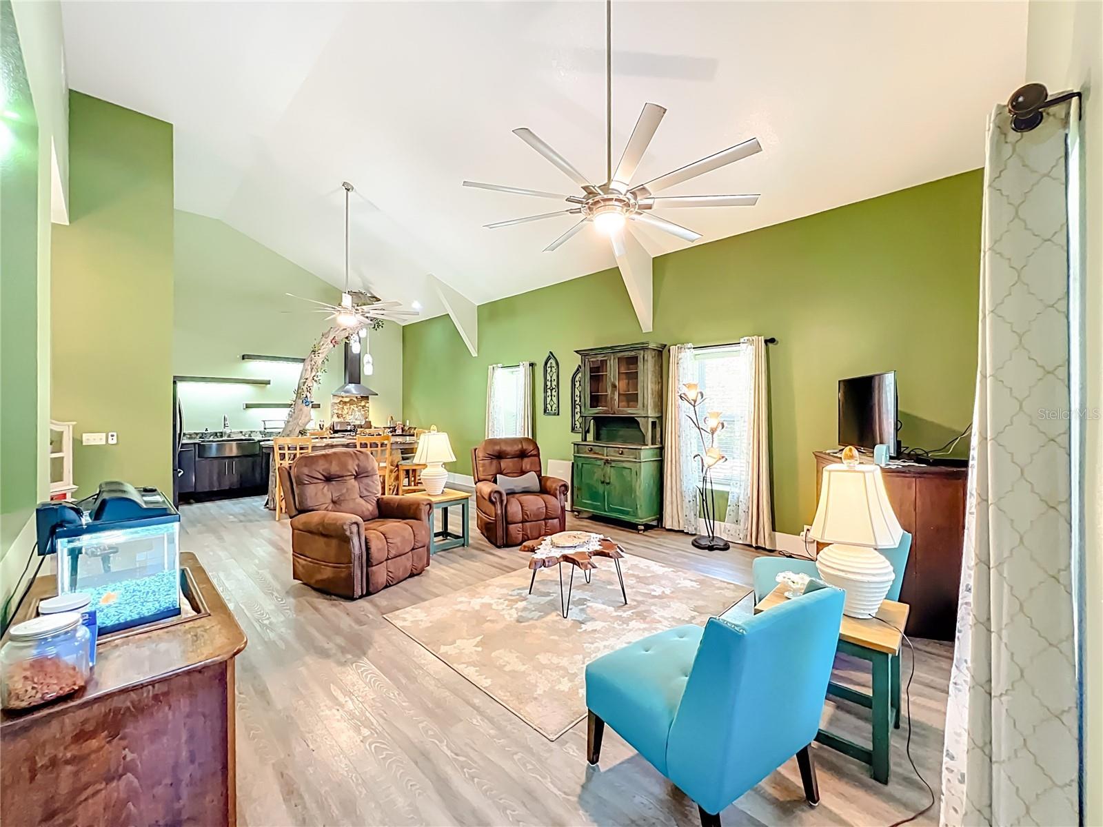 Image 7 of 60 For 1825 Pams Way