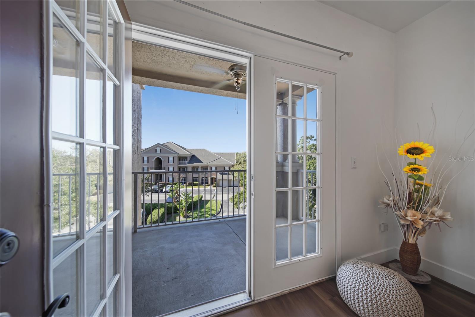 Image 12 of 36 For 14205 Falls Church Drive 2005