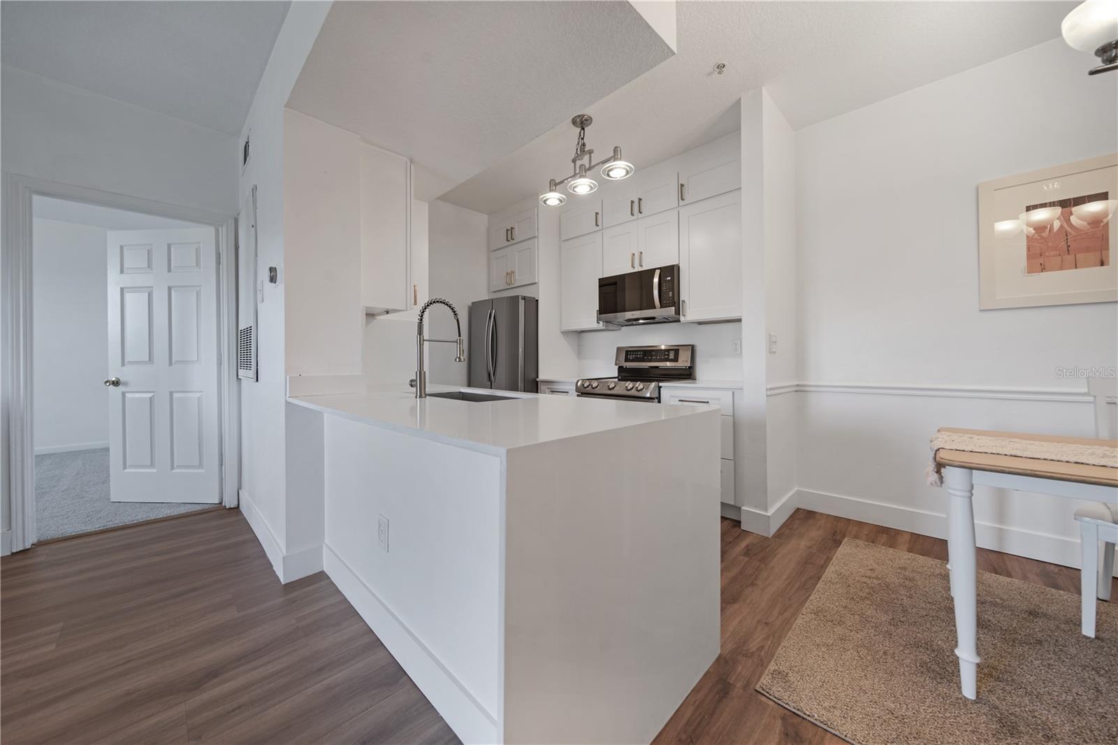 Image 7 of 36 For 14205 Falls Church Drive 2005