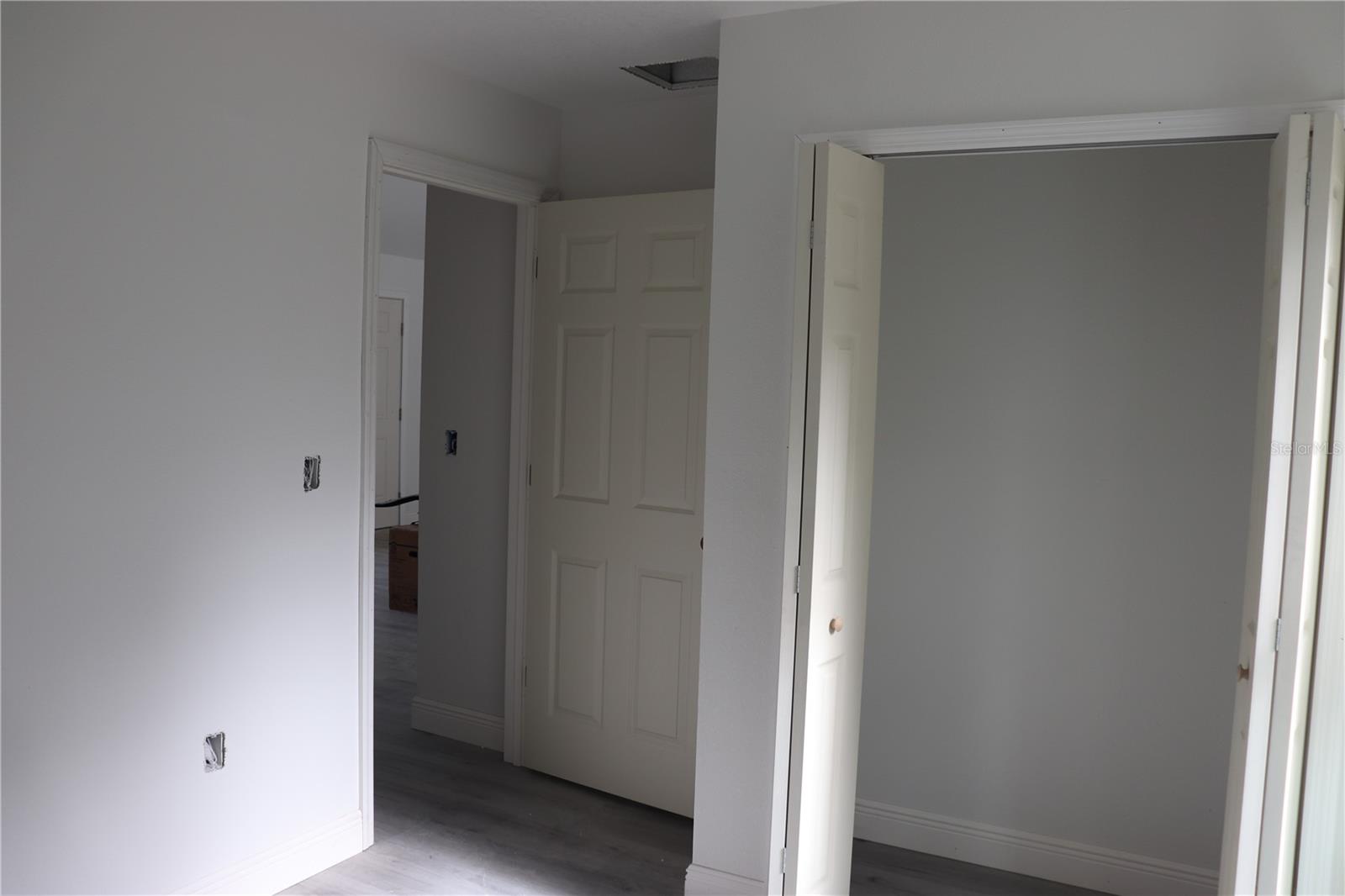 Image 27 of 35 For 15004 23rd Place