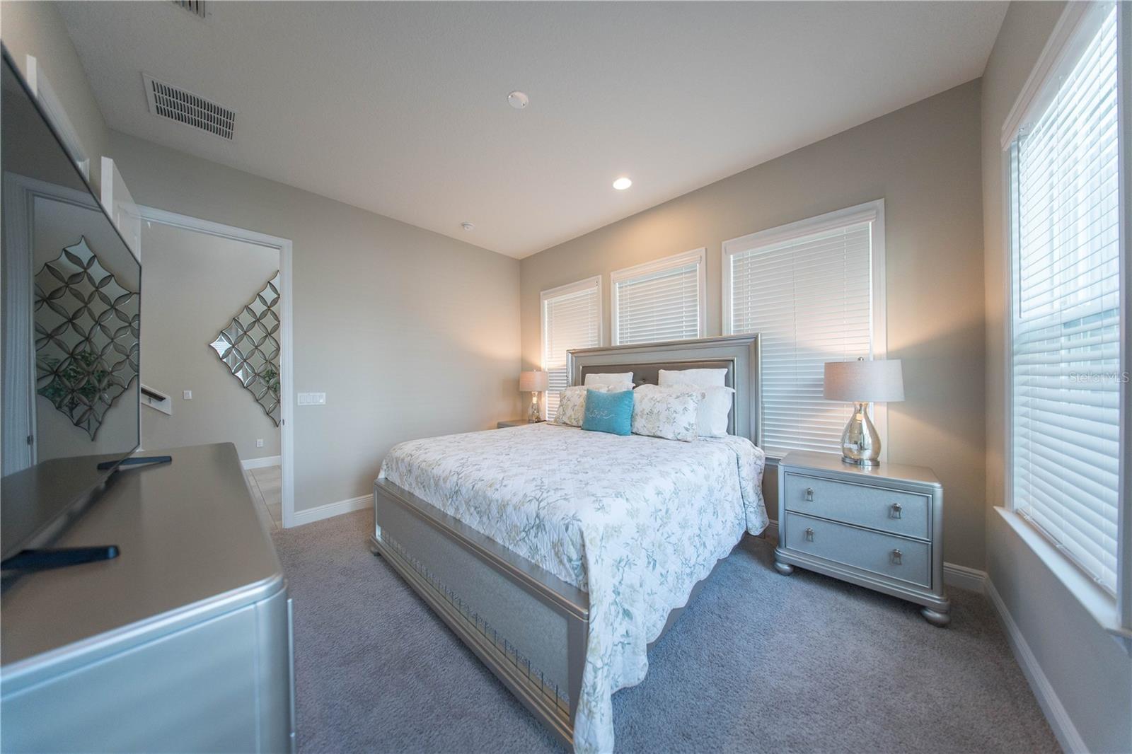 Image 21 of 76 For 12601 Bovet Avenue