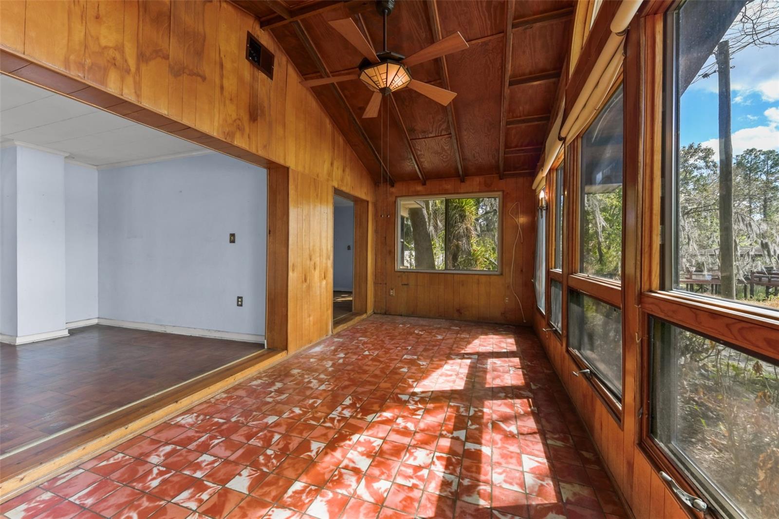 Image 36 of 66 For 3866 Econlockhatchee Trail