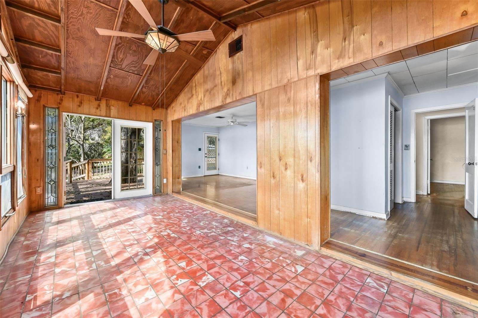 Image 38 of 66 For 3866 Econlockhatchee Trail