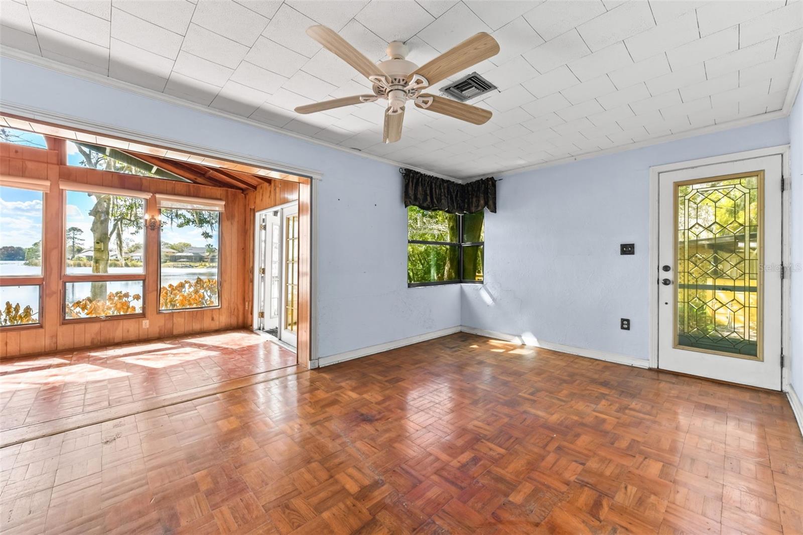 Image 39 of 66 For 3866 Econlockhatchee Trail