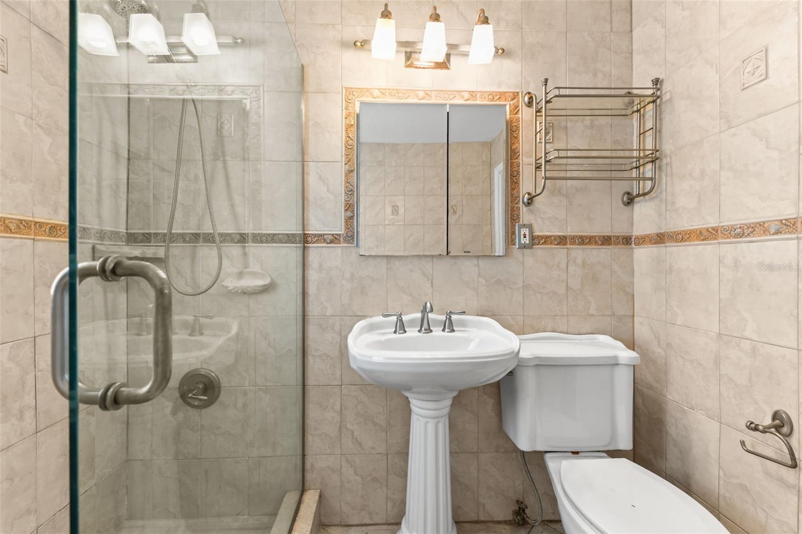 Image 58 of 66 For 3866 Econlockhatchee Trail