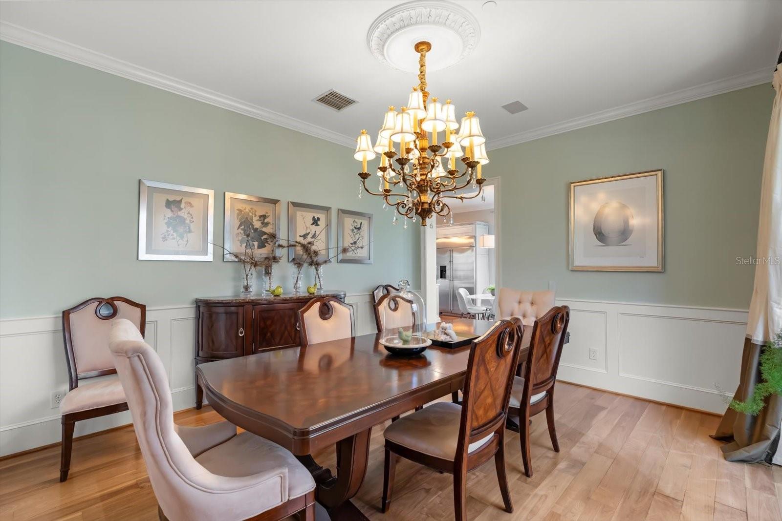 Image 13 of 67 For 4381 New Broad Street