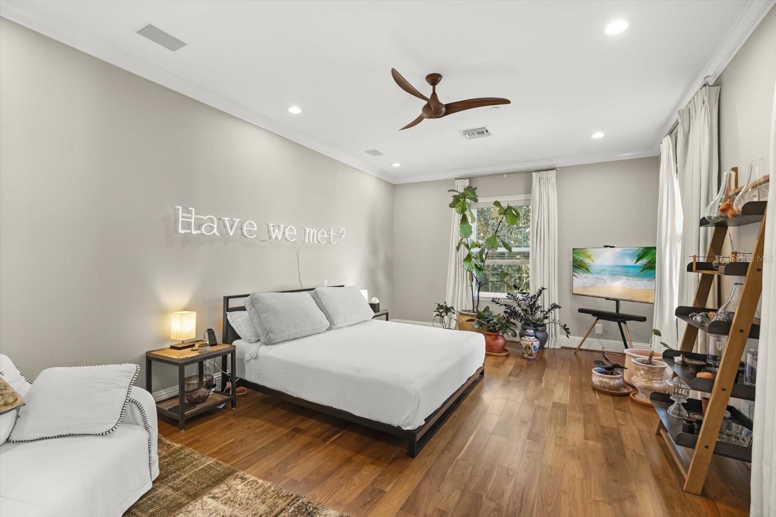 Image 24 of 67 For 4381 New Broad Street