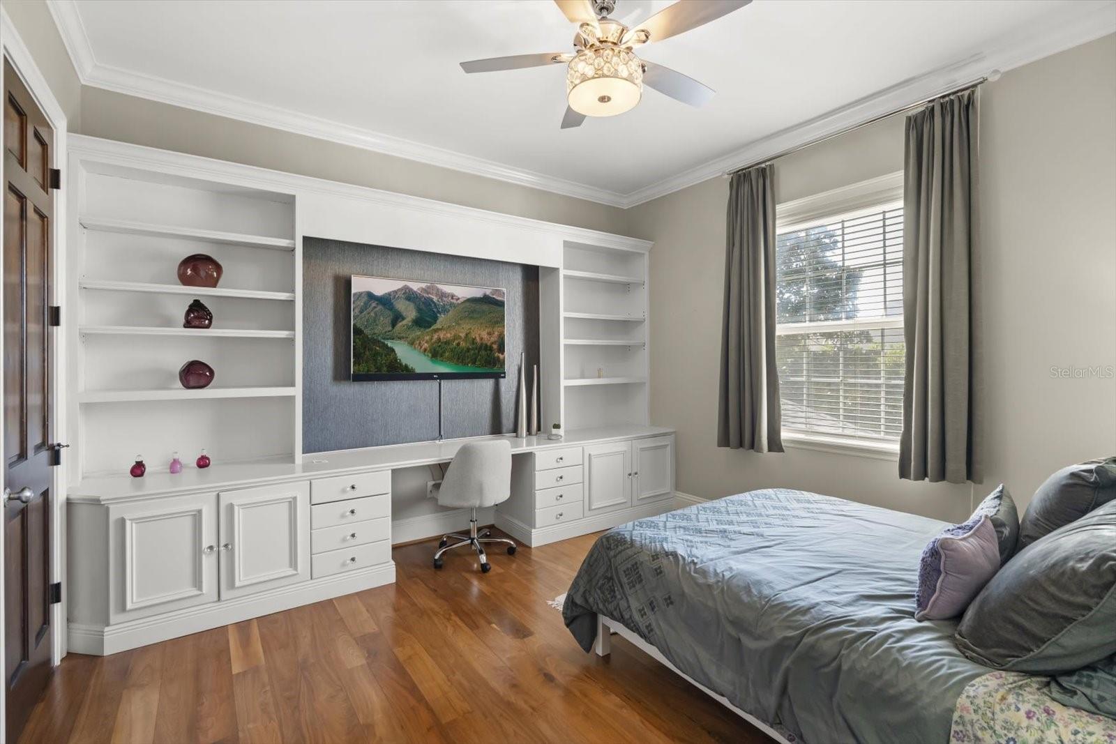 Image 35 of 67 For 4381 New Broad Street