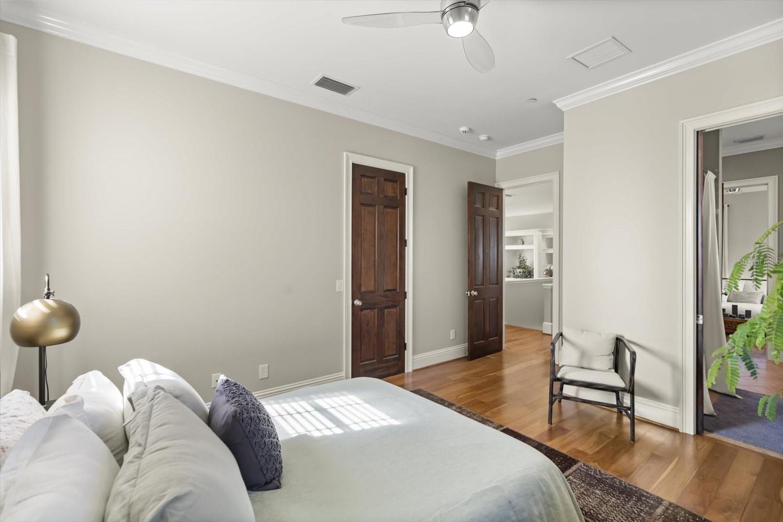 Image 38 of 67 For 4381 New Broad Street