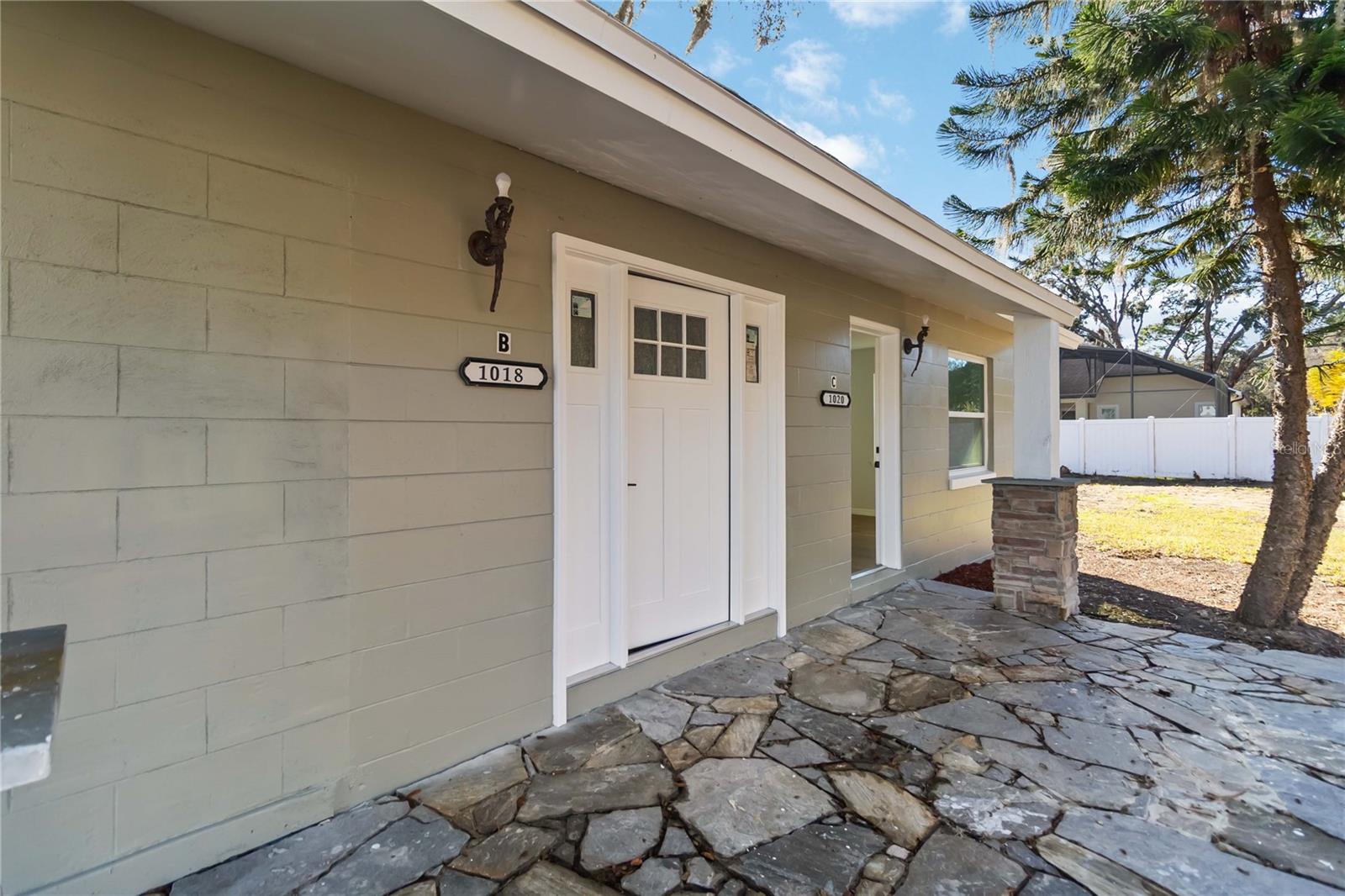 Image 3 of 13 For 1016 Ashworth Cove A