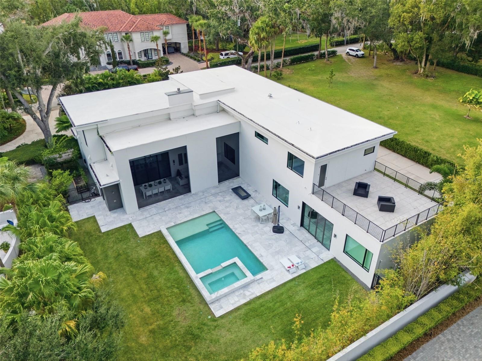 Image 4 of 54 For 350 Northwind Road