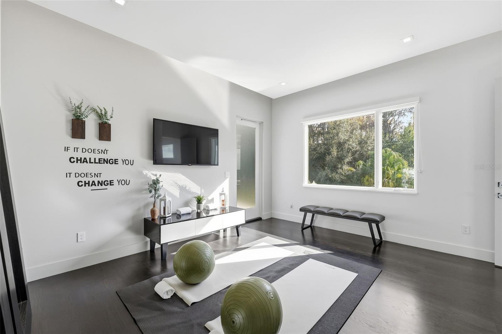 Image 49 of 54 For 350 Northwind Road