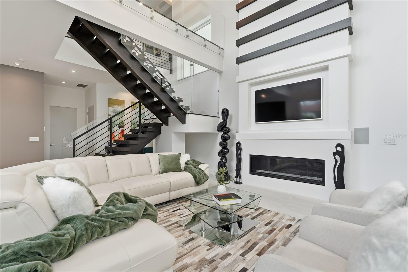 Image 6 of 54 For 350 Northwind Road