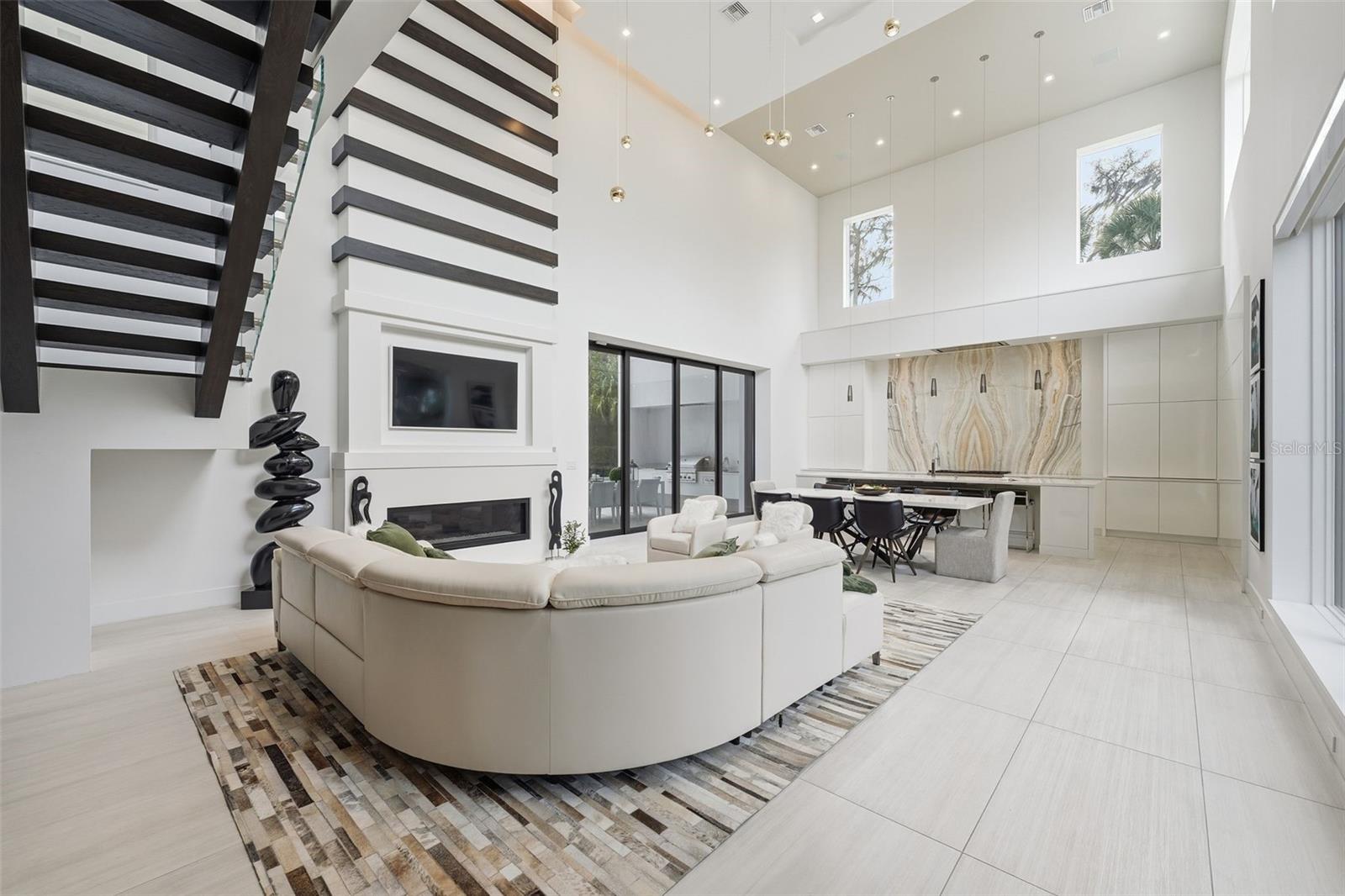 Image 9 of 54 For 350 Northwind Road