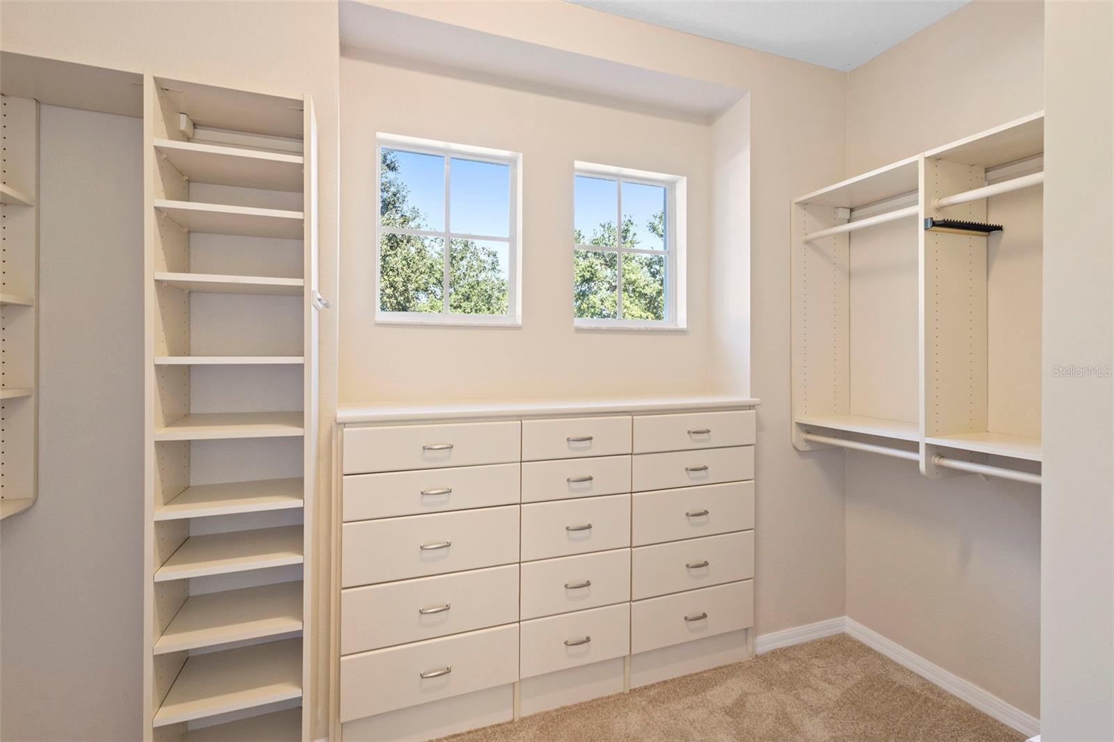 Image 30 of 51 For 6948 Remington View Court