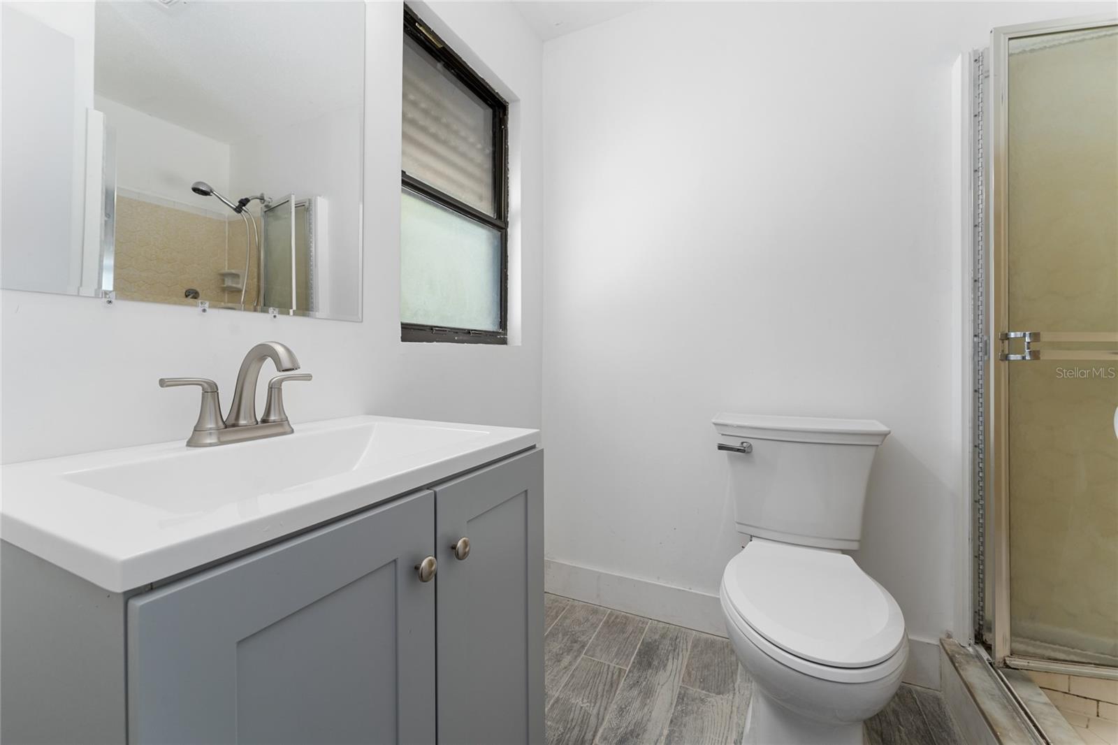 Image 11 of 23 For 1983 Longbow Circle