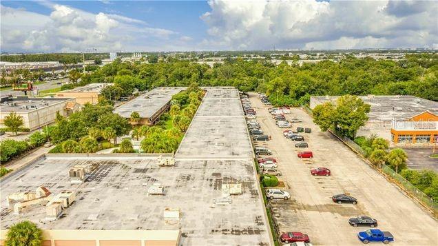 Image 12 of 32 For 7900 Orange Blossom Trail 2097